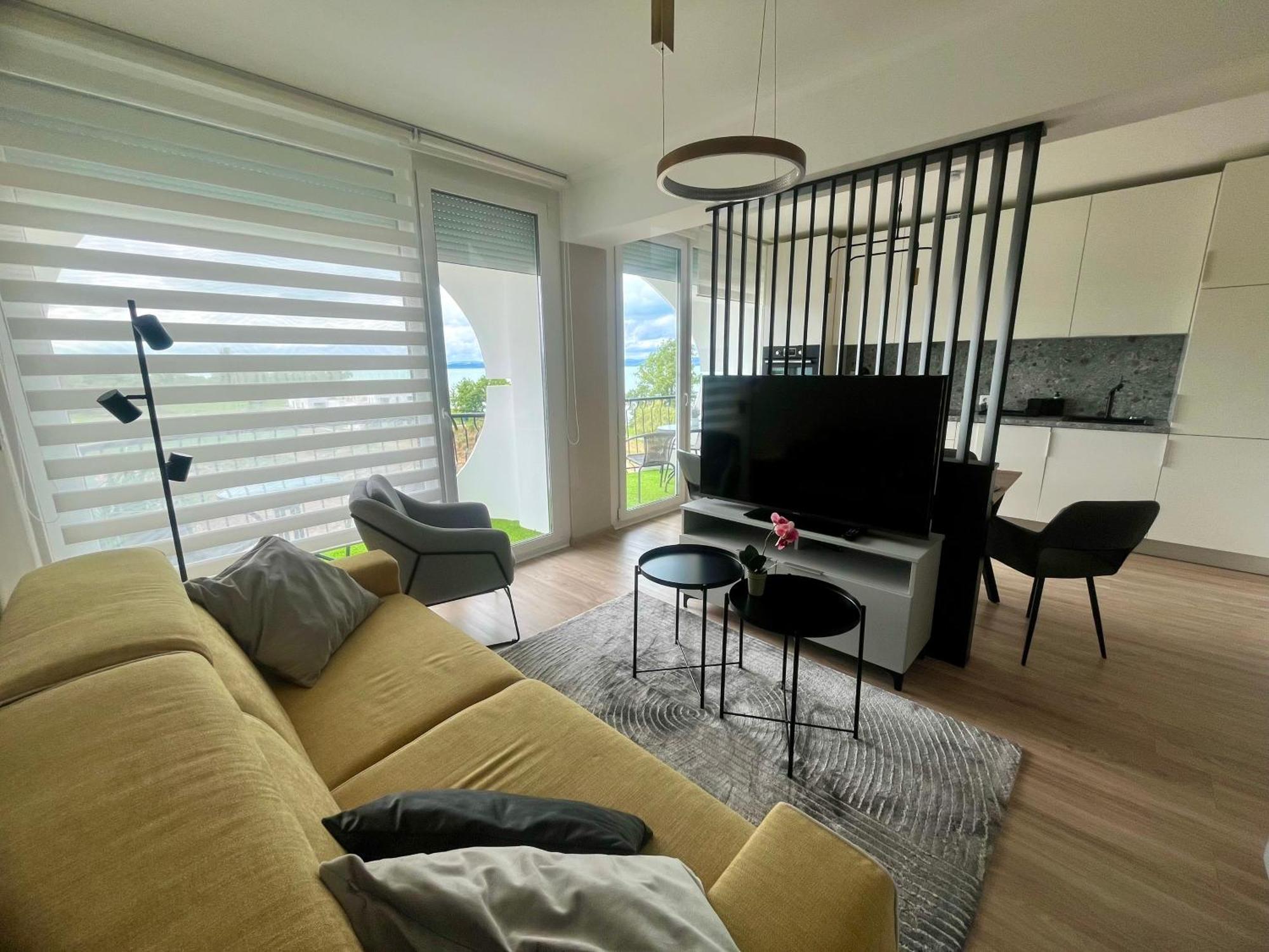 Silver Harmony Apartman Шіофок Екстер'єр фото